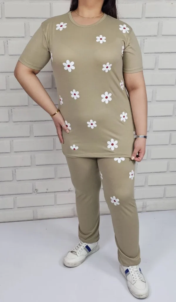 ست تیشرت شلوار زنانه عمده طرح بابونه (6)